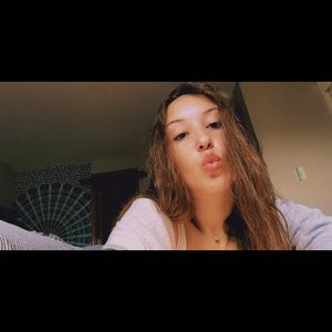 Meet your Posher, Ellie